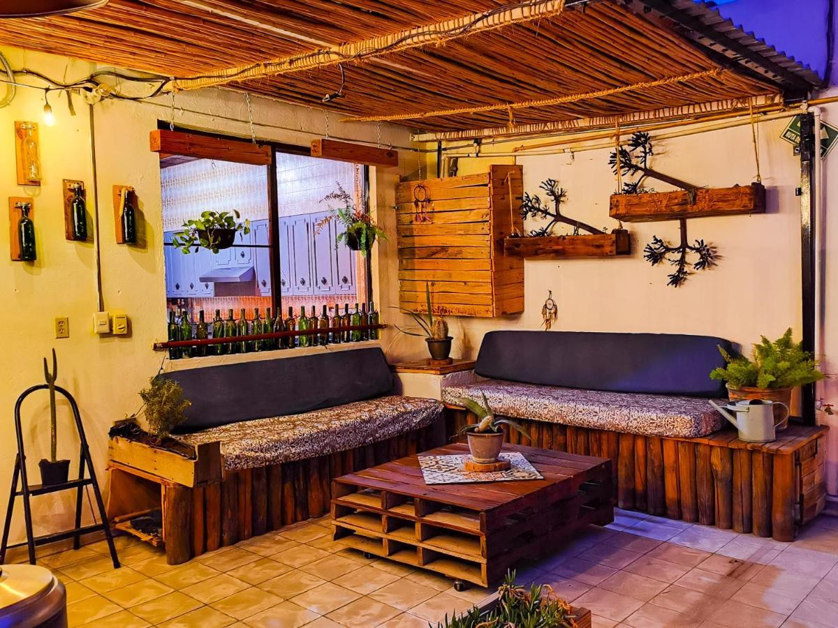 Hostal Casa Los Abuelos Cuatrocienegas de Carranza Exterior photo
